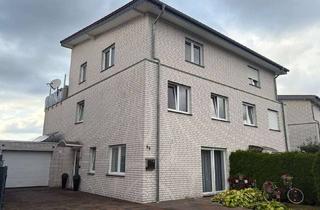 Doppelhaushälfte kaufen in 33100 Paderborn, Attraktive Doppelhaushälfte mit Kamin, Dachterrasse und Garage in begehrter Lage von Paderborn