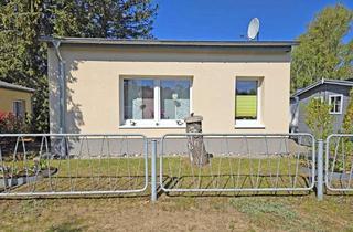 Haus kaufen in Kneippstraße 25, 17454 Zinnowitz, Klein, aber fein: Ihr persönliches Inselglück im Bungalow-Stil