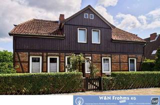 Haus kaufen in Schmiedestr. 10, 29227 Celle, Dreifamilienhaus in bevorzugter Wohnlage von Celle-Westercelle Sackgassenlage