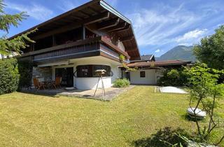 Haus kaufen in 83246 Unterwössen, Luxuriöses Landhaus (DHH) *** 3 Bäder, offener Kamin, Sauna, Schwimmbad und großer Garten in Toplage