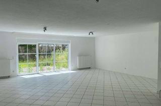 Haus mieten in 67688 Rodenbach, HUGE DUPLEX WITH 6 BEDROOMS, GARAGE AND PATIO! SPECIAL PRICE! GROSSE DHH MIT 6 SZ ZUM SONDERPREIS!