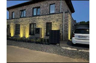 Haus mieten in Zedernweg 7a, 53894 Mechernich, Schöne DHH in Kommern Süd