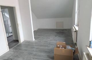 Immobilie mieten in Ükern 17, 33098 Paderborn, Frisch saniertes WG-Zimmer frei