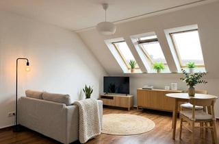 Wohnung kaufen in 23617 Stockelsdorf, Freundliche 2-Zimmer-Wohnung mit Loggia und Tiefgaragenstellplatz im Herzen von Stockelsdorf.