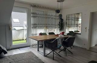 Wohnung kaufen in 33790 Halle, 92 m² Dachgeschosswohnung mit Balkon in ruhiger Wohnlage – Halle/Westf.