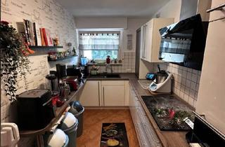 Wohnung kaufen in 58511 Lüdenscheid, Moderne, 3-Zimmer-Wohnung mit Balkon, Garage und Blick ins Grüne
