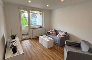 Wohnung kaufen in Gertrudisplatz 32, 40229 Eller, Exklusive 2-Zimmer-Wohnung im Herzen von Eller komplett renoviert, sofort bezugsfrei! Balkon, ruhig