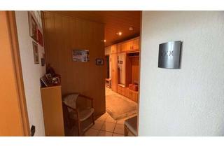 Wohnung kaufen in Mülheimer Str. 300, 46045 Dümpten, Gepflegte 2,5-Zimmer Wohnung mit Balkon und Wintergarten
