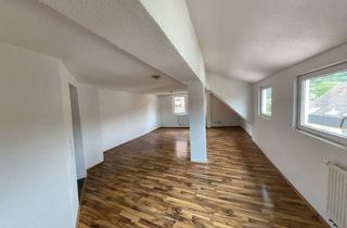 Wohnung mieten in Mühlackerstraße 22, 75417 Mühlacker, Geräumige 5,5-Zimmer-Maisonettewohnung mit tollem Ausblick in Lomersheim, Mühlackerstraße 22.