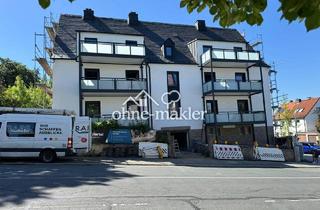 Wohnung kaufen in 95030 Hof, Charmante 3-Raumwohnung mit großem Balkon