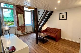 Wohnung mieten in Hausburgstraße 14, 10249 Friedrichshain, Charming Berlin Altbau Apartment | Quiet Courtyard Location | Open Viewing 23.06. 17:00-18:00