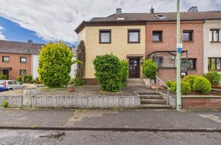 Haus kaufen in 47475 Kamp-Lintfort, Platzwunder auf 133 m² Wohnfläche: Reihenendhaus mit 7 Zimmern, Wintergarten und Garage