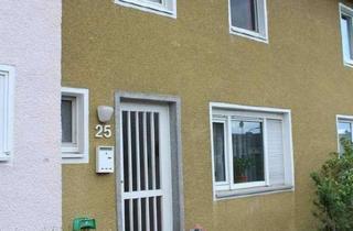 Reihenhaus kaufen in Albert-Schweizer-Straße 25, 38518 Gifhorn, guhiges, gemütliches Reihenhaus mitten in Gifhorn (vermietet)