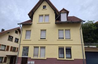 Haus kaufen in 75228 Ispringen, Kapitalanlage mit Potenzial: Dreifamilienhaus in Ispringen mit ca. 7,35 % möglicher Bruttorendite