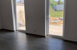 Haus mieten in Lindenstraße, 56459 Ailertchen, Modernes 4 Zimmer Reihenhaus mit gehobener Innenausstattung in Ailertchen