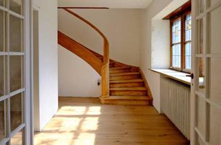 Einfamilienhaus kaufen in 82335 Berg, AIGNER - Großzügiges, sanierungsbedürftiges Einfamilienhaus in Berg am Starnberger See
