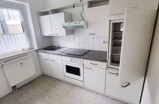 Wohnung kaufen in 08468 Reichenbach, vermietete 2-Raum-Eigentumswohnung mit Lift