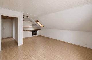 Wohnung kaufen in 24145 Kiel, Single-Wohnung im Dachgeschoss in ruhiger Lage in Wellsee – ideal als Kapitalanlage oder zur Selbstnutzung