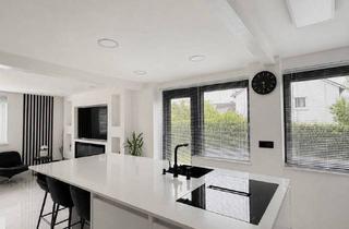 Doppelhaushälfte kaufen in 89284 Pfaffenhofen, Pfaffenhofen a.d.Roth - Modernisierte Doppelhaushälfte mit Designküche, Garten und Solarpaket