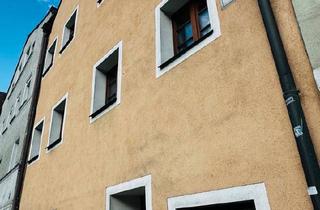 Einfamilienhaus kaufen in 94032 Passau, Passau - Einfamilienhaus nahe Altstadt im Denkmalensemble mit Garage??
