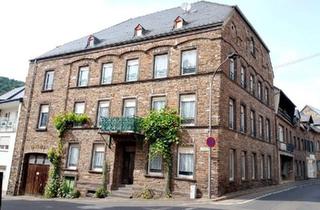 Einfamilienhaus kaufen in 56253 Treis-Karden, Treis-Karden - Sehr großes Einfamilienhaus