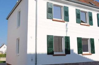 Doppelhaushälfte kaufen in 63303 Dreieich, Dreieich - Kernsanierter Altbau-Traum mit Wärmepumpe + Bauland mit Baugenehmigung in Dreieichenhain