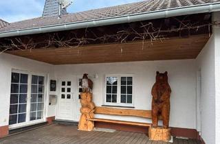 Haus kaufen in 54655 Kyllburg, Kyllburg - Attraktiver Bungalow mit vielen Extras