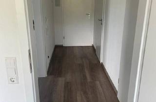 Wohnung kaufen in 72250 Freudenstadt, Freudenstadt - Renovierte 3-Zimmer-DG-Wohnung mit Traumblick in Wittlensweiler