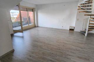 Wohnung kaufen in 33378 Rheda-Wiedenbrück, Rheda-Wiedenbrück - Zentrale 2,5 Zimmer Maisonette Wohnung mit Balkon und Stellplatz