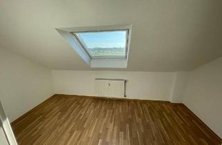 Wohnung kaufen in 68766 Hockenheim, Hockenheim - 3-Zimmer Wohnung in kleiner Wohneinheit + Garage*Provisionsfrei*