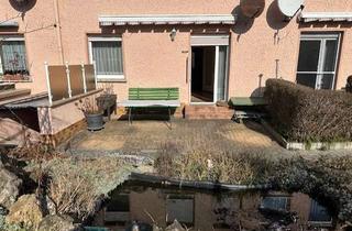 Haus kaufen in Adlerstraße 38, 07318 Saalfeld, Saalfeld/Saale - Solides kleines Reihenmittelhaus mit Terrasse