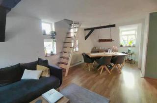 Wohnung kaufen in 73630 Remshalden, Remshalden - 4,5-Zi. DG Wohnung im modernen Fachwerk-Stil in begehrter Lage vo