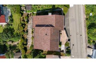 Einfamilienhaus kaufen in 72622 Nürtingen, Nürtingen - Viel Platz für Visionen: Einfamilienhaus in attraktiver Lage