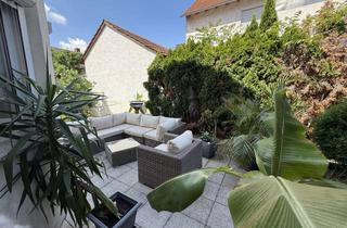 Wohnung kaufen in 65830 Kriftel, Charmante 2-Zimmer-Eigentumswohnung mit Balkon & Terrasse
