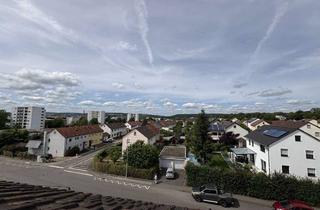 Wohnung kaufen in Gröninger Weg 24, 74321 Bietigheim-Bissingen, Gemütliche 2-Zimmer-Dachgeschosswohnung mit zusätzlichem Raum & top Anbindung