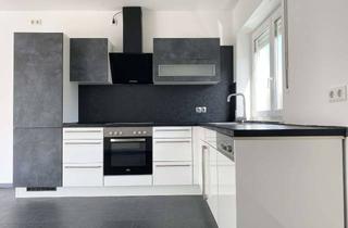 Wohnung mieten in Schergweg 24, 85051 Ingolstadt, Neuwertige 3-Zi-Dachgeschosswohnung mit Balkon und Einbauküche in Ingolstadt