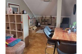 Wohnung mieten in Waldstr. 17, 30629 Misburg-Nord, 2 Zimmer Dachgeschosswohnung