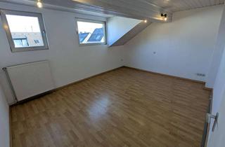Wohnung mieten in 52353 Düren, Erstbezug nach Sanierung: 3-Zi-Wohnung im 2. DG in Merken
