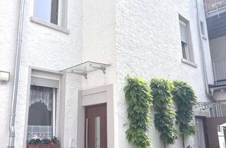 Wohnung mieten in 63071 Offenbach, Schöne 3 Zimmer Wohnung mit großer Terrasse im sanierten Altbau