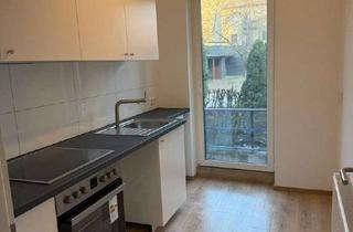 Wohnung mieten in Köpenicker Straße 32, 12527 Schmöckwitz, sonnige 4 Zimmerwohnung in Altglienicke
