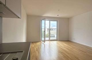 Wohnung mieten in Beusselstraße 31c, 10553 Berlin, Helle Dachgeschoss mit Sonnenterrasse * 3 Zimmer * Einbauküche * Ruhige & zentrale Lage in Moabit