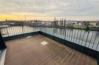 Wohnung mieten in Tabbertstraße 6G, 12459 Oberschöneweide, 2-Zimmer-Dachgeschoss-Traum mit Terrasse und unverbautem Spreeblick