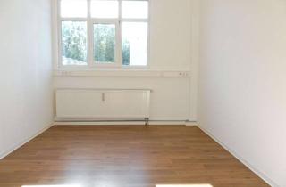 Wohnung mieten in Wörthstrasse 47, 72764 Reutlingen, Zentrumsnahes Studentenzimmer in einem Studentenwohnheim in Reutlingen