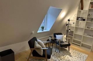 Wohnung mieten in 50939 Klettenberg, Charmante 2-Zimmer Wohnung in einer schönen Altbauwohnung im Herzen von Sülz