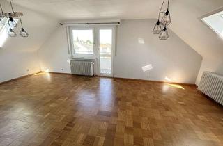 Wohnung mieten in Im Böckeler 13, 73230 Kirchheim, 3 Zimmer DG Wohnung mit Balkon – ruhige Randlage – Jesingen
