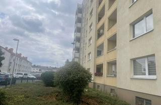 Wohnung mieten in Königsberger Str., 52351 Düren, Wohnung mit Weitblick sucht neue Bewohner! Gemütliche 2 Zimmer Wohnung mit Balkon