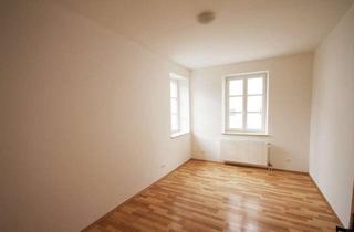 Wohnung mieten in Badstr., 86647 Buttenwiesen, Helle, renovierte 2 Zimmerwohnung mit PKW Stellplatz in Buttenwiesen!