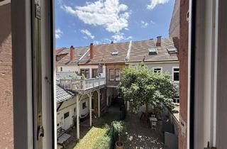 Wohnung mieten in Bergheimer Str. 84, 69115 Bergheim, Charmante 2-Zimmer-Altbauwohnung mit Blick ins Grüne im Herzen von Heidelberg-Bergheim
