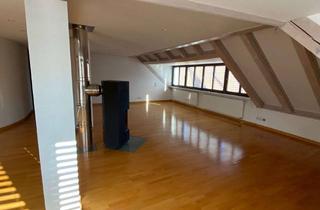 Wohnung mieten in Saumarkt, 88239 Wangen, Wohnen mit Charakter: Grozügige 4,5-Zimmer-Dachgeschosswohnung in Wangen