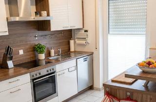 Wohnung mieten in 73084 Salach, helle 3,5 Zi-Hochparterre-Wohnung mit Terrasse (Gartenzugang), 2 Balkonen, Keller, Außenstellplatz